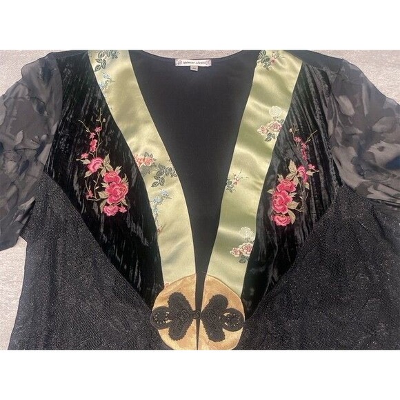 Spencer & Alexis 3X Velvet Burnout Kimono Embroidered Roses Floral Sheer Sleeve - Picture 3 of 8
